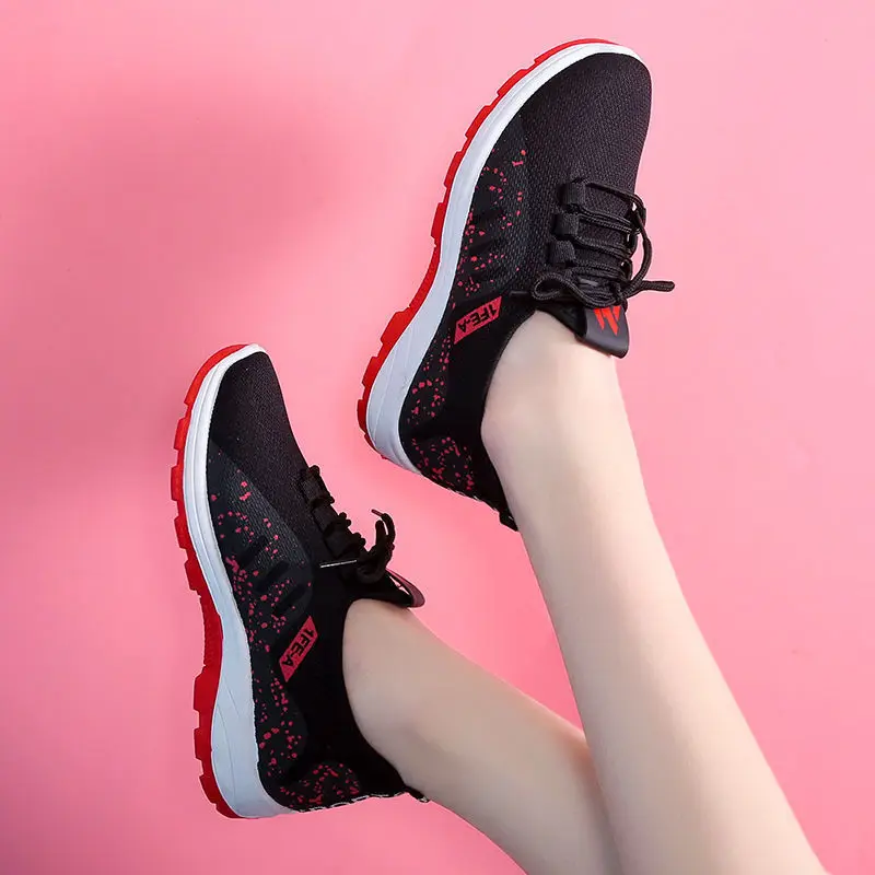 

Thick Soled Women's Vulcanized Shoes Fashion Mesh Fabric Shoe Rubber Sneakers Women Footwear Hiking Shoes Lightweight Sports