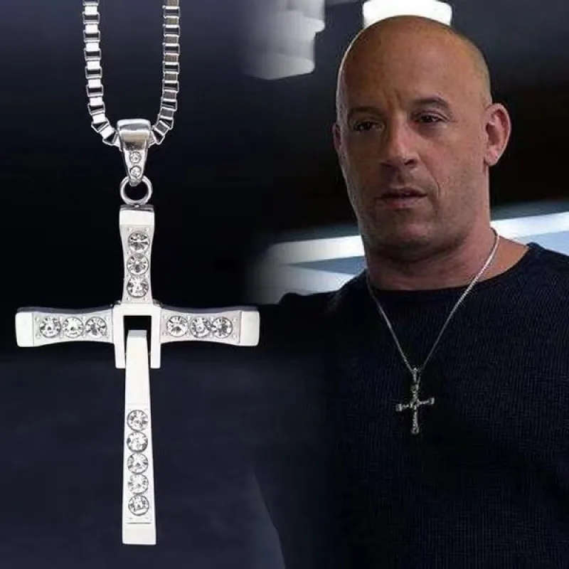 

2021New Necklace Crystal Jesus Men Cross Pendant Necklace The Fast and The Furious Celebrity Trend Item Punk Choker Jewelry
