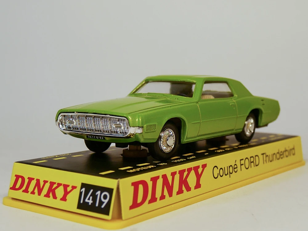 DINKY TOYS 1/43 Coupe FORD Thunderbird литая модель автомобиля|Наземный транспорт| |
