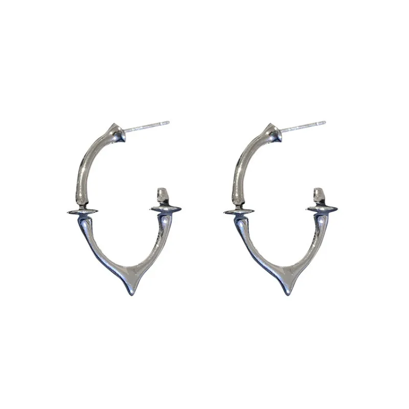 

Trendy Wild Exaggerated Geometric C-shaped Women's Ear Hoop Earrings Romantic Design Women Earrings Wholesale