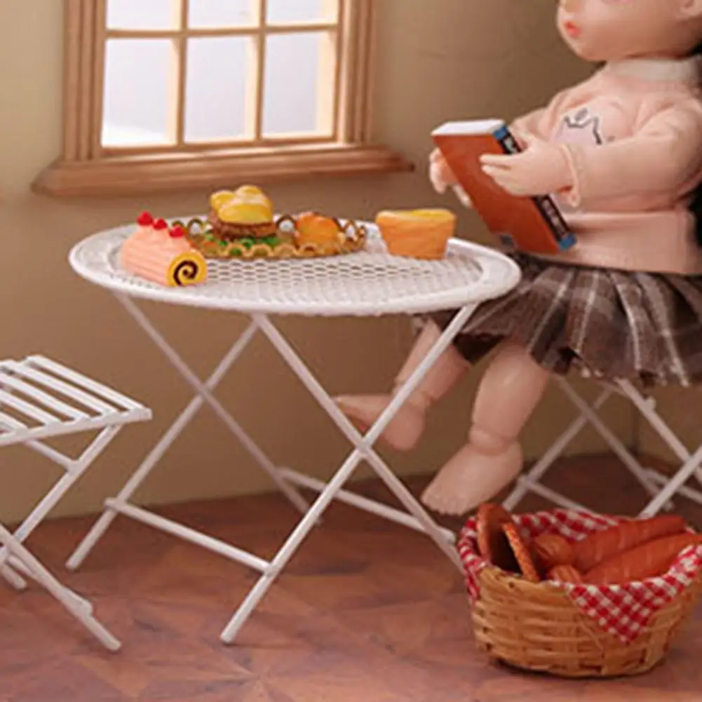 

Compact Creative Portable Dollhouse Miniature Table Chair Miniature Chair Furniture for Yard Micro-landscape
