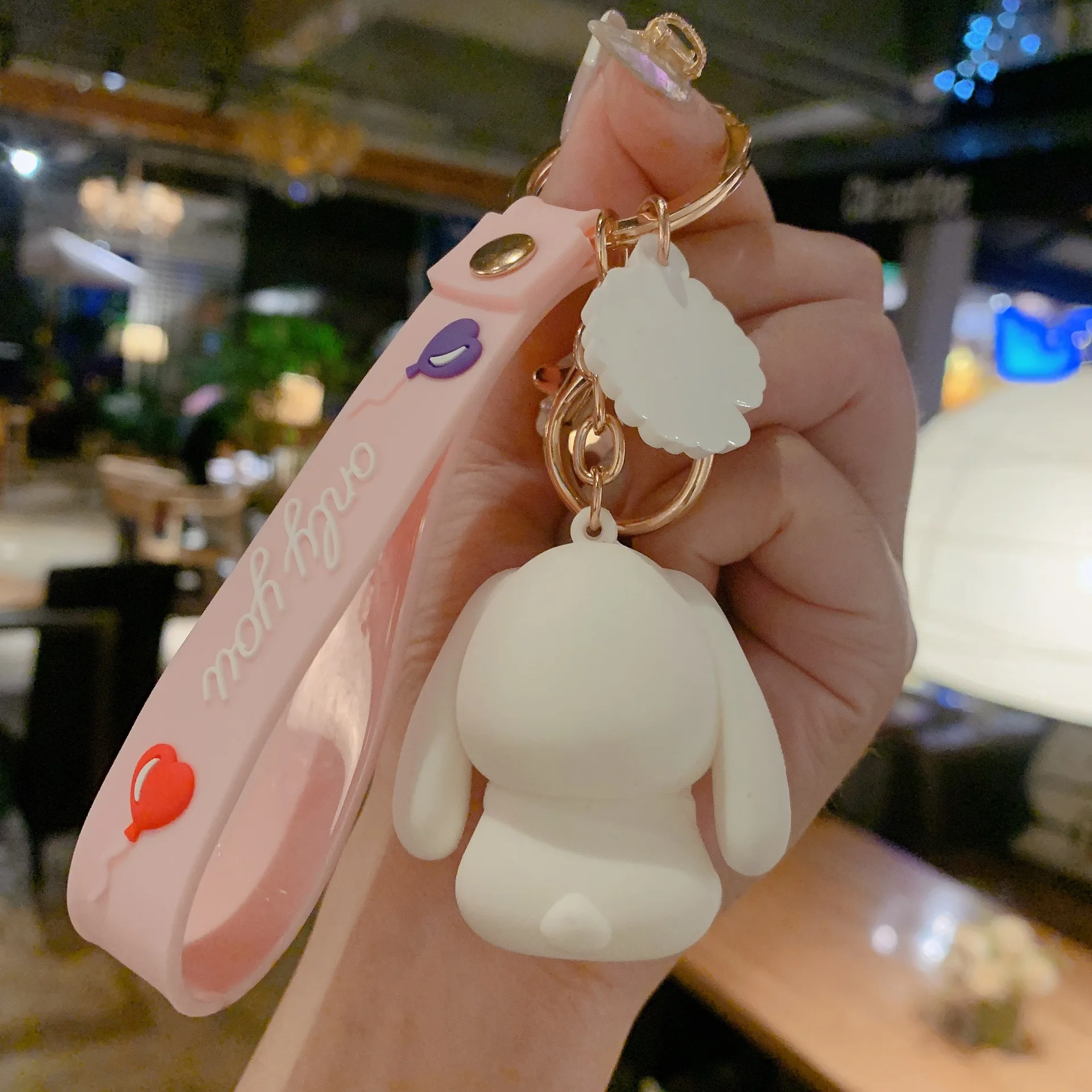 

Cartoon Long-Eared Rabbit Keychain Big Eyes Animal Doll Bag Car Key Chains Lady Small Flower Accessory Key Ring Birthday Gift