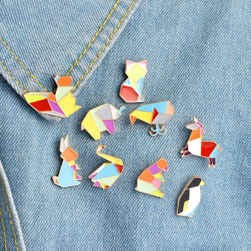 

Geometric Lines Colorful Animal Penguin Brooch for Men Women Shirt Pin Broches Badge Pines Metalicos Jewelry Brosche Accessories