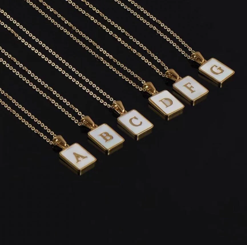 2021 золотая цепочка 18K Колье Мужские квадратные натуральная раковина 26 букв кулон