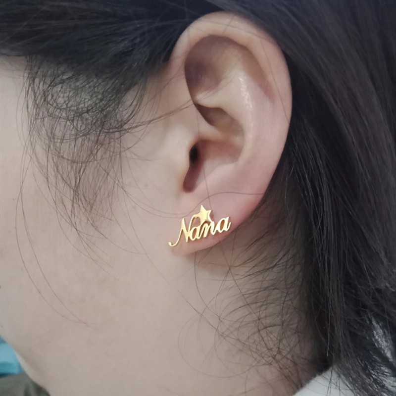 Женские серьги гвоздики с сердечком луной звездой короной и именем на