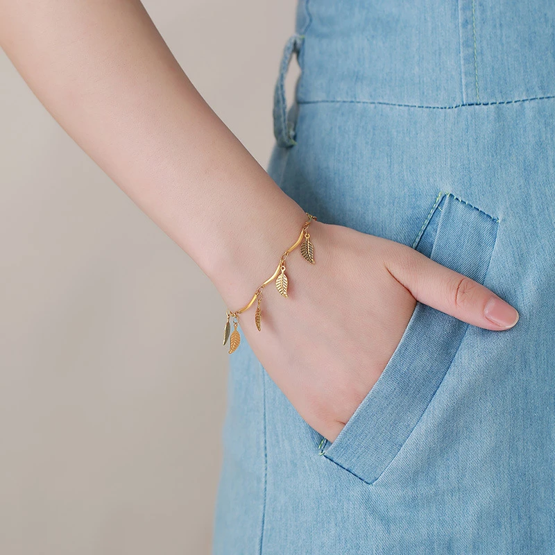 

Новый браслет стразы, браслет со сверкающими листьями из нержавеющей стали для женщин, золотые индивидуальные металлические аксессуары в с...