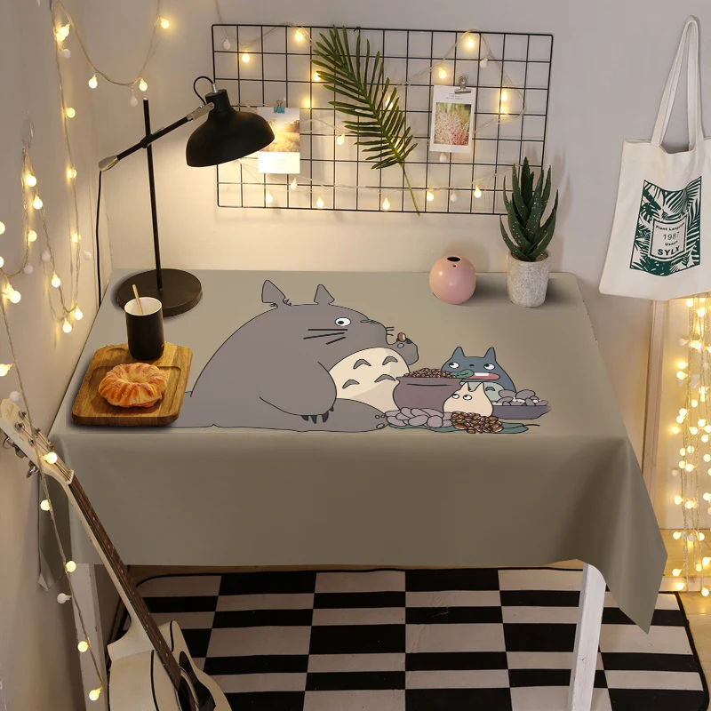 Мультяшная скатерть с принтом Тоторо в японском стиле Полиэстеровая