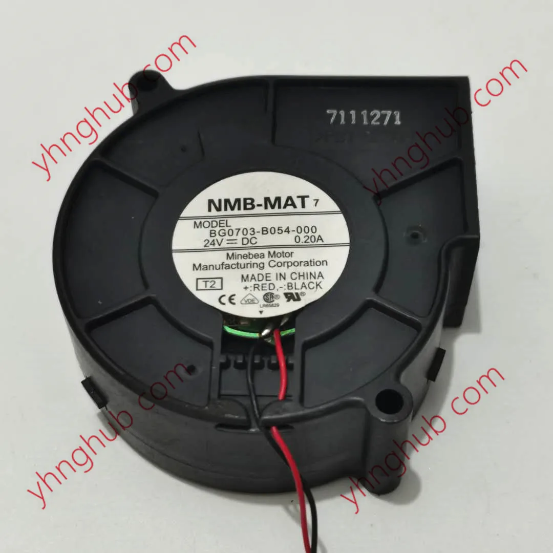 NMB-MAT BG0703-B054-000 DC 24V 0.20A 75x75x30mm 2-проводной серверный вентилятор