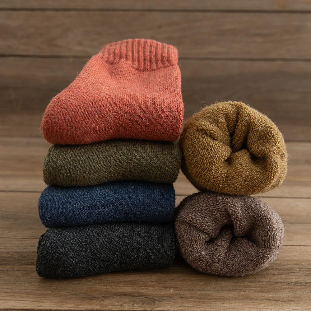 

Winter New Men's Thick Warm Pure Color High-quality Wool Colorful Harajuku Retro Fashion Casual Socks 5 Pair