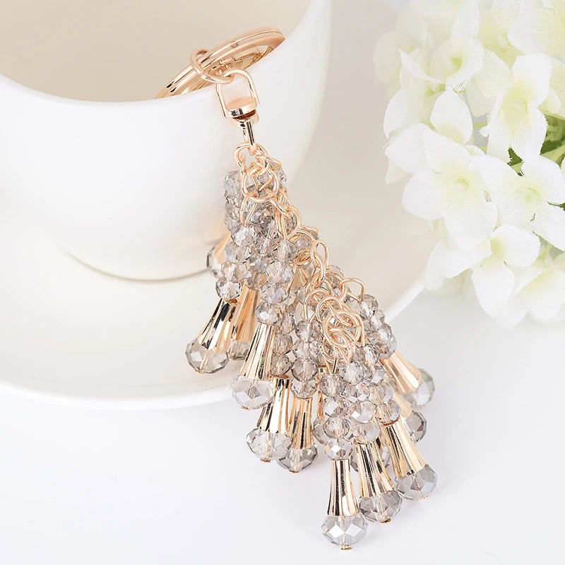 Factory direct crystal beaded tassel car keychain creative ladies bag fashion gift pendant charm mobile phone shell accessories