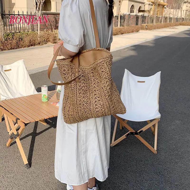 Female Weave Tote Bag 2021 Fashion Beach Bags Bohemian Women's Design Handbag Summer Saddle Bag Casual Straw Beach Travel Bag