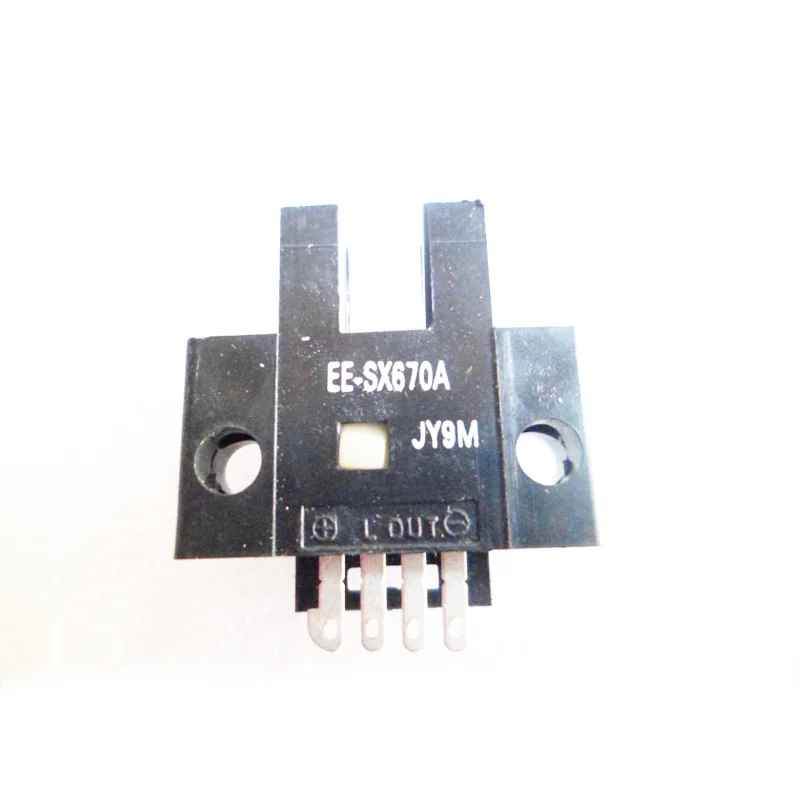 

Genuine new in bag EE-SX670A omron sensor