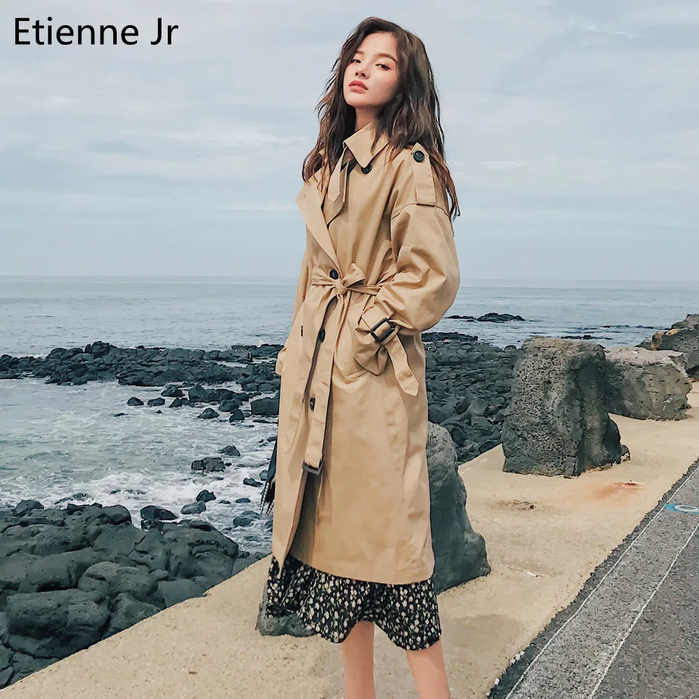 

Coats & Jackets