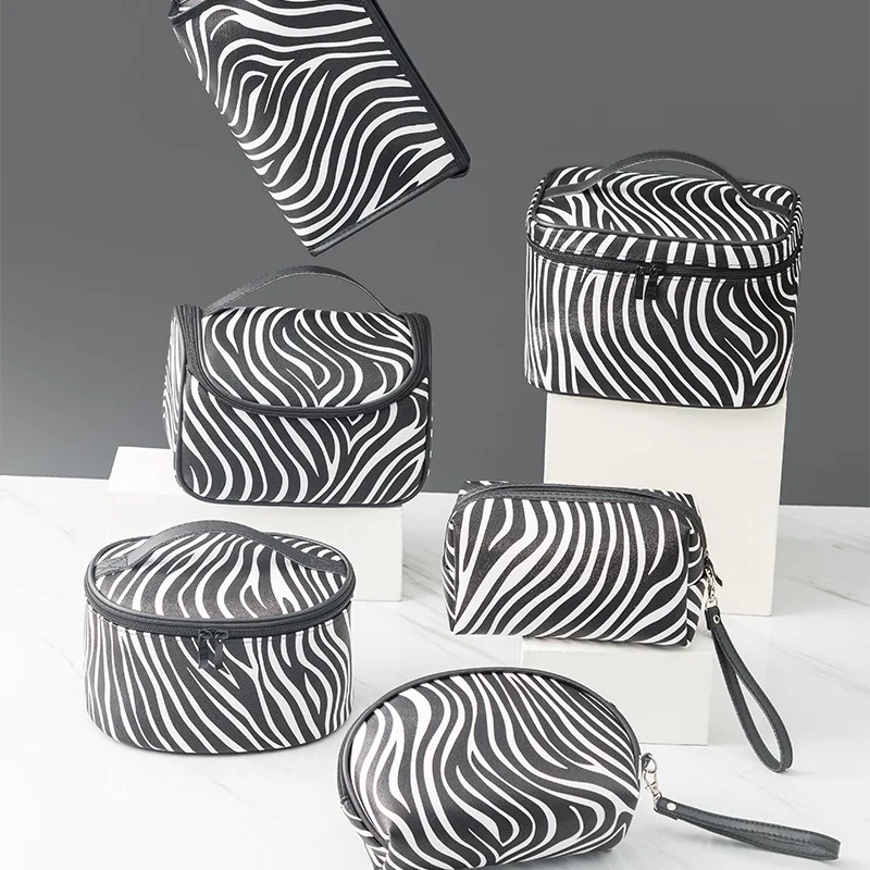 

Fashion Simple Portable Cosmetic Bag In Black and White Zebra Large Capacity Travel Wash Gargle To Receive Package