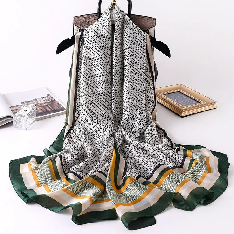 

2020 Luxury Brand Silk Scarf Women Pashmina Scarves Shawls and Wraps Bandana Hair Scarf Hijab Foulard Femme