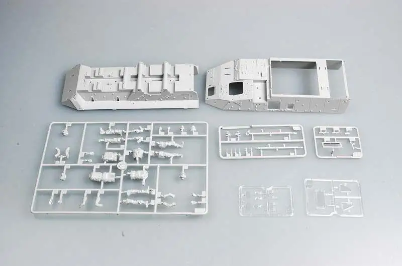 Модель танка США M1131 Stryker FSV модель Trumpeter 00398 1/35 |