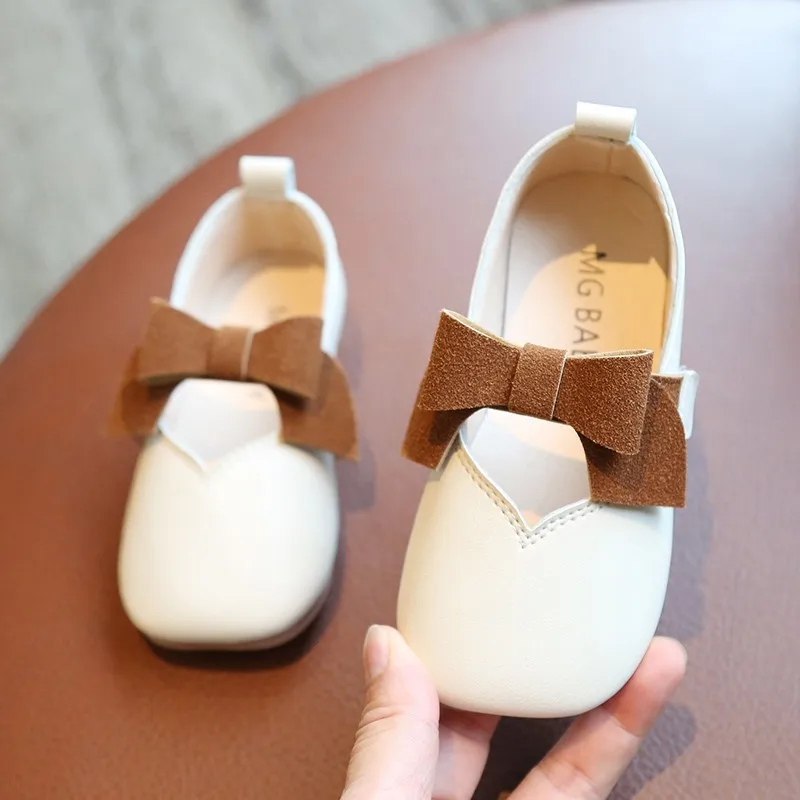 Туфли для девочек новинка модная детская Демисезонная обувь из искусственной