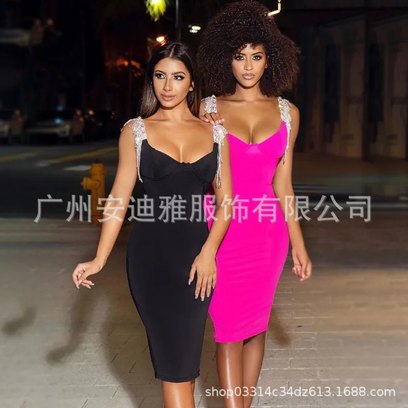 

2020 spring and summer new women's wear diamond chain sling temperament banquet bandage dress
