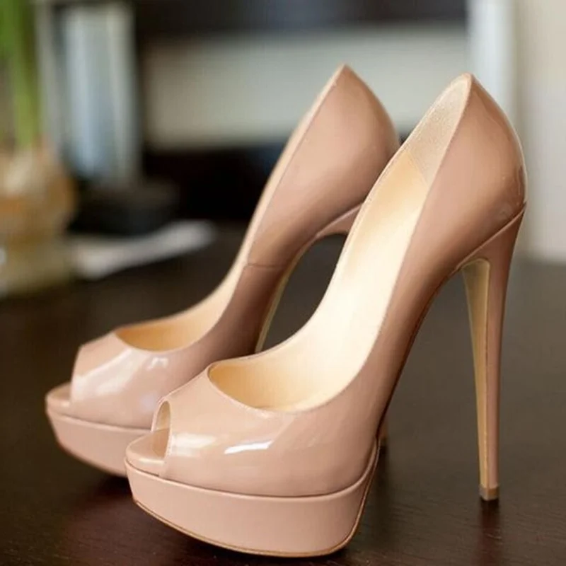Туфли лодочки на высокой платформе телесного цвета с открытым носком из