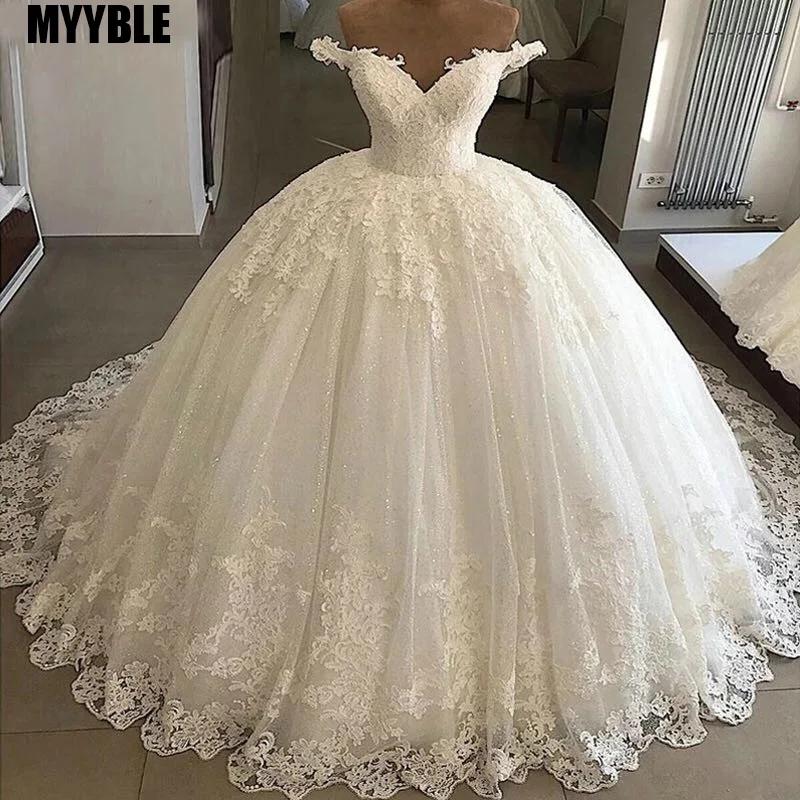 Elegant Muted White Off Shoulder Wedding dresses Ball Gowns Lace Button Appliques Bridal dress wedding gown Custom Plus size