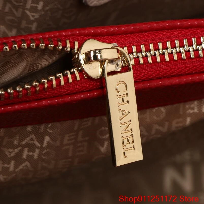 

Classic Explosive PU Bag