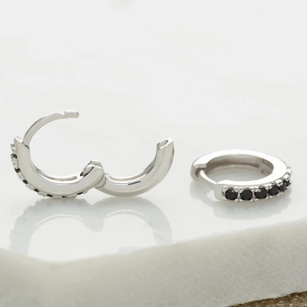 

New Tiny Simple Black Zircon Crystal Hoop Earrings Women Gold Cartilage Huggie Earring Small Dainty Jewelry Gift