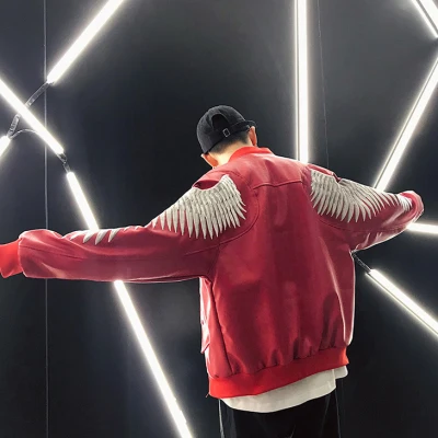 

Роскошный мужской черный/красный перо Вышивка pu отдых событие/сценическое выступление короткая модная куртка/Студия/Азия Размер