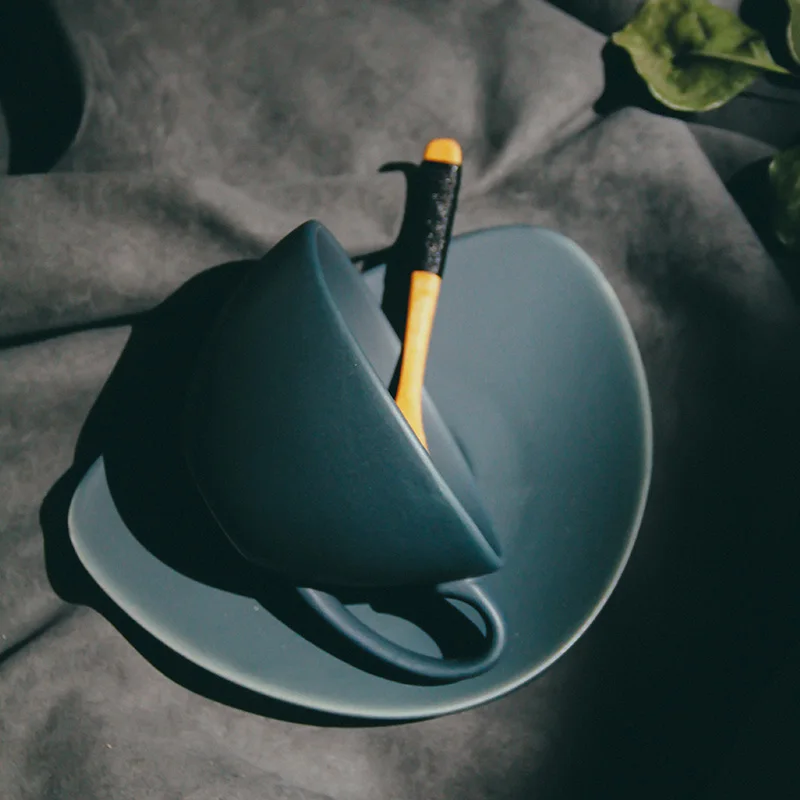 Европейский роскошный твердый телефон 200 мл креативная Личная Бытовая простая