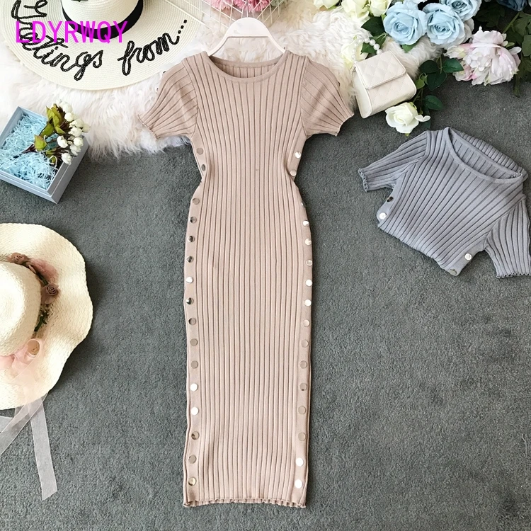 

LDYRWQY 2021 summer Korean version of the new round neck knitting temperament short-sleeved slim double breasted hip dress