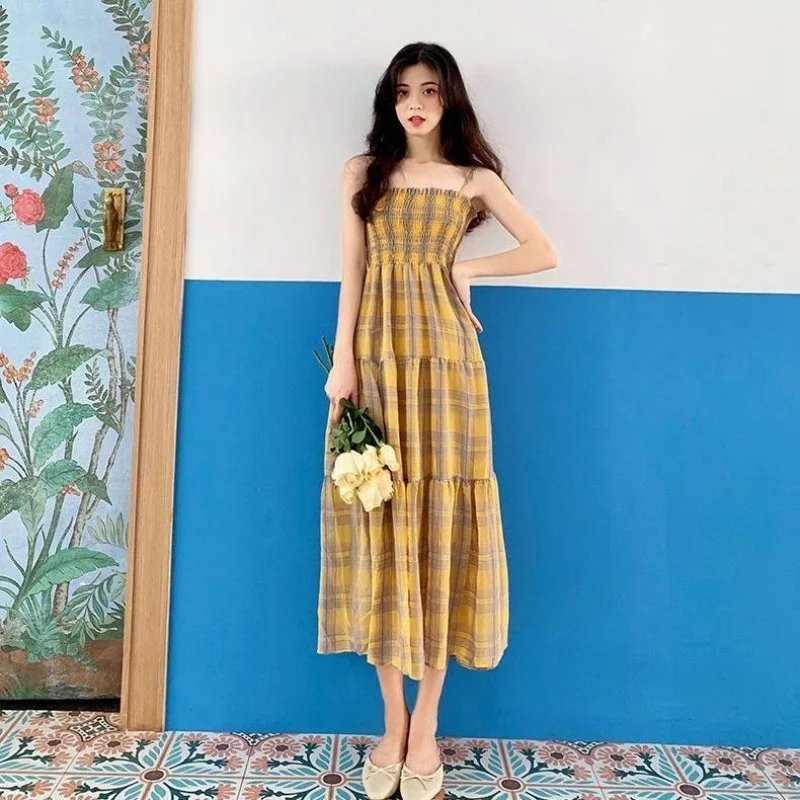 Шифоновое платье в клетку на бретельках женское длинное элегантное с простой