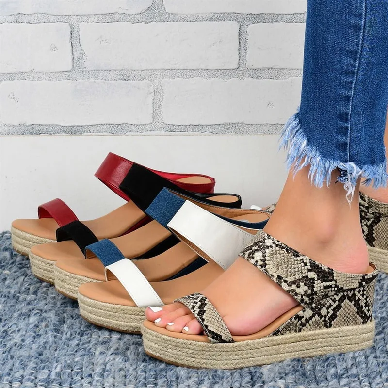 

DIHOPE Women Sandals Slip-On Straw Open Toe Thick Bottom Wedges Casual Shoes Plus Size Beach Summer Sandals Slippers Shoes
