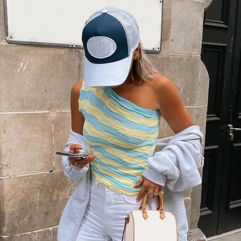 

Knitted One Shoulder Crop Top Women Summer Beach Plaid Striped Tee Shirt Femme Streetwear Holiday Backless Irregular Tanks Tops