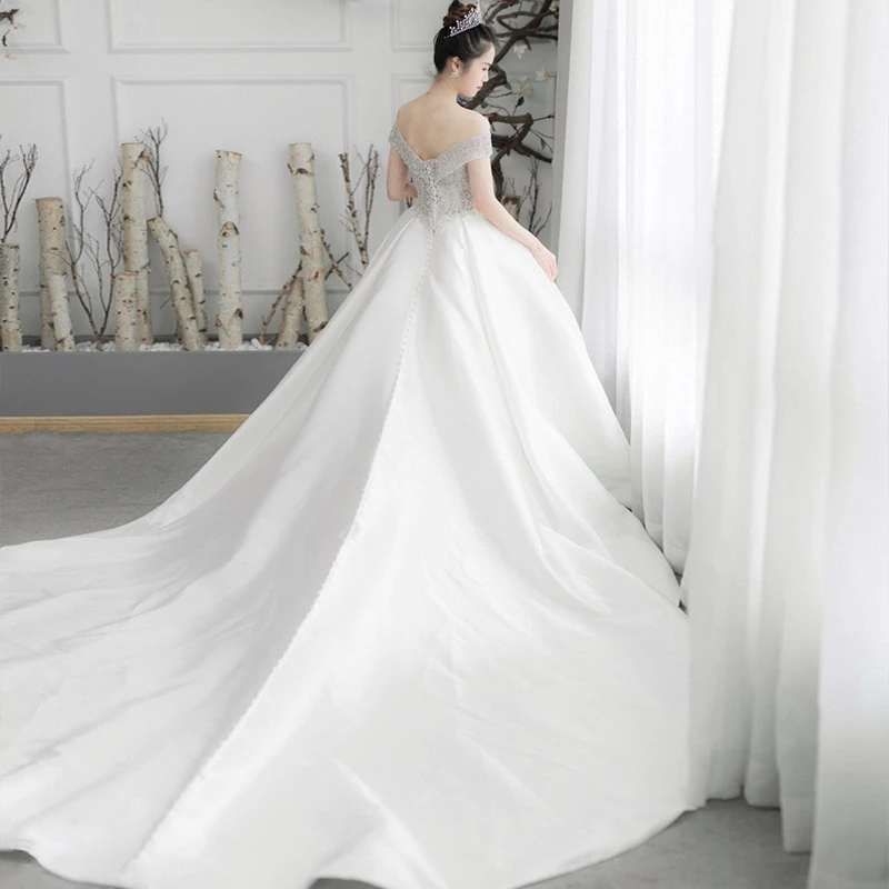 Рисунок 3 - Блестящие Роскошные свадебные платья