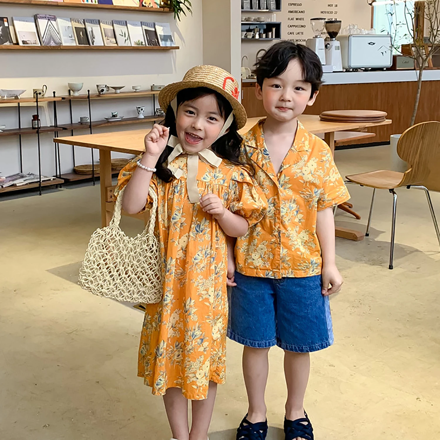 

Hot-Selling Children's Clothing 2021 Summer New Fashion Baby Floral Print Lapel Shirt Square Collar Short Sleeve Dress Suit