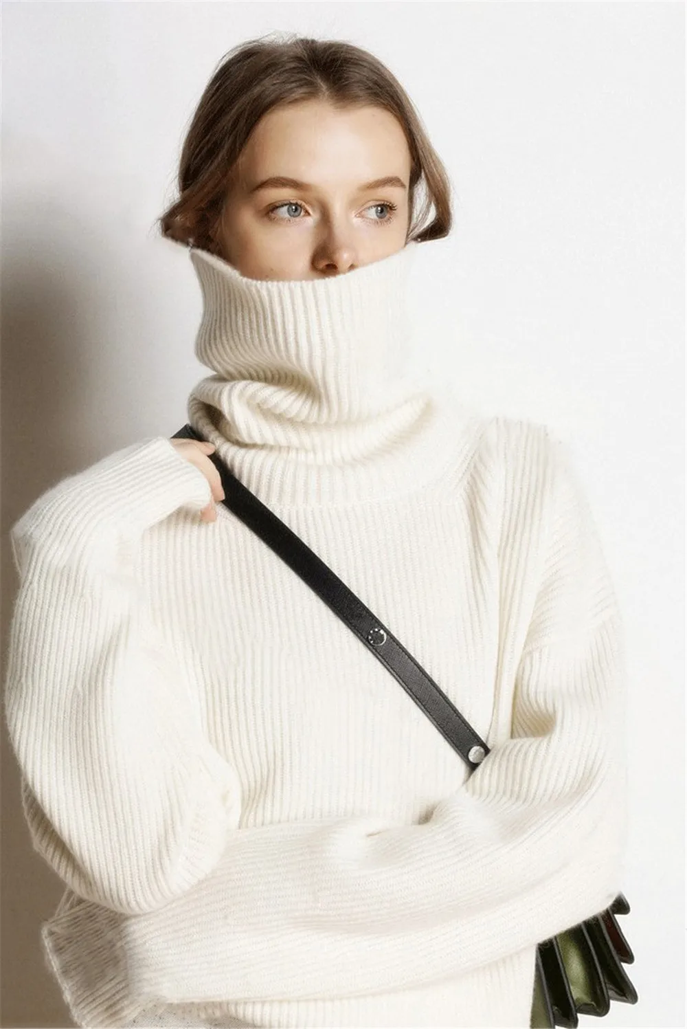 

Woman Sweaters Thicken Loose Long Sleeve Korean Style Knitted Top Streetwear Winter Female Sweaters