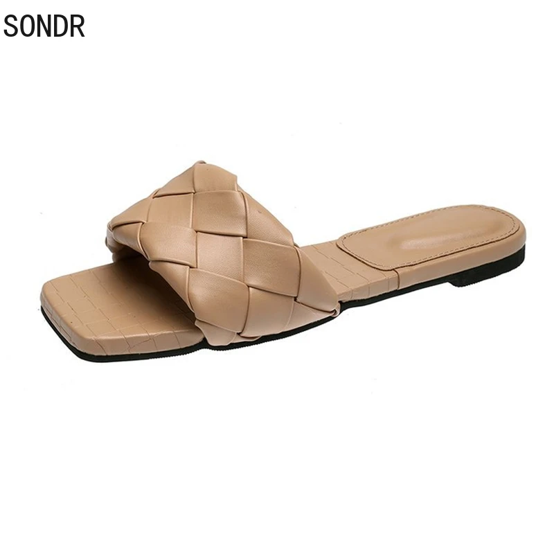 

2021 New Summer New Big Woven Low-heeled Horseshoe with A Font Slippers Ladies Women Slippers Woman Shoes Shoes Woman