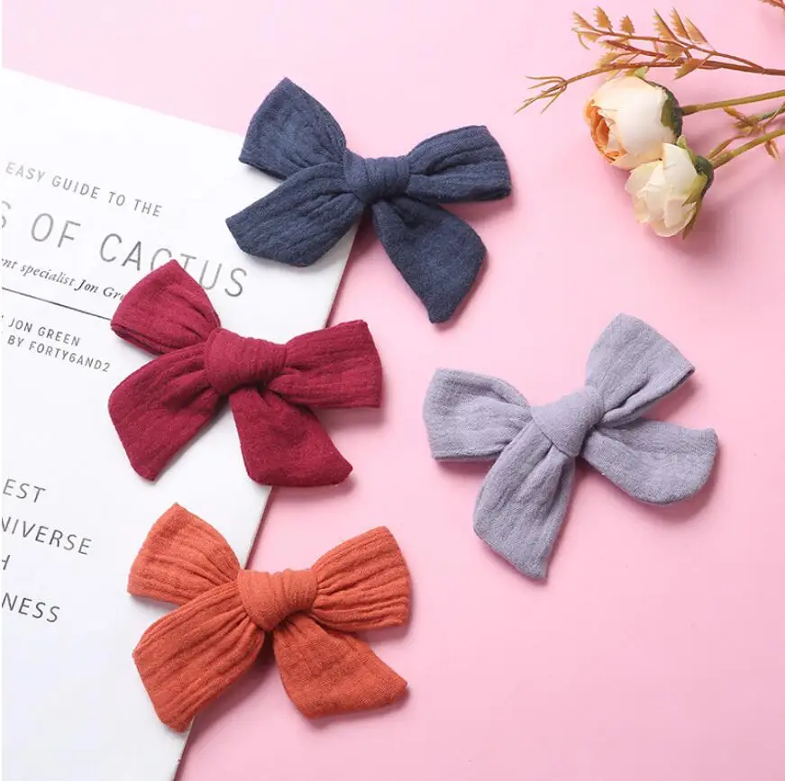 

Новинка 2021, классический однотонный хлопковый бант для волос 4x3,1 дюйма с зажимами, Детские банты, заколки для волос, супер мягкие аксессуары ...