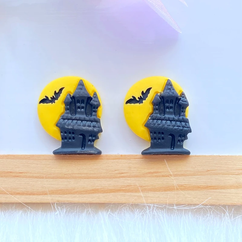 

Искусственные смоляные фигурки животных на Хэллоуин Q79