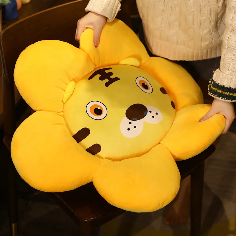 

50/65/85CM Plush Flower Pillow Pig Tiger Bear Seat Cushion Down Cotton Stuffed Animal Chair Flower Pillow