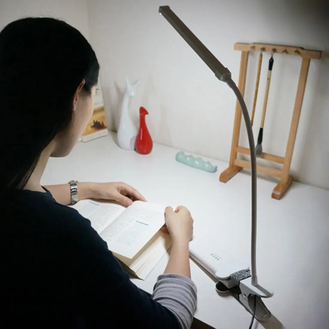 Настольный светильник для чтения 4 Вт с регулируемой яркостью 24 светодиодный