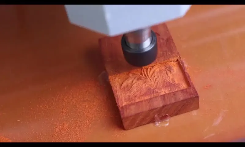 Пластиковый гравировальный станок ручной настольный DIY CNC фрезерный лазерный