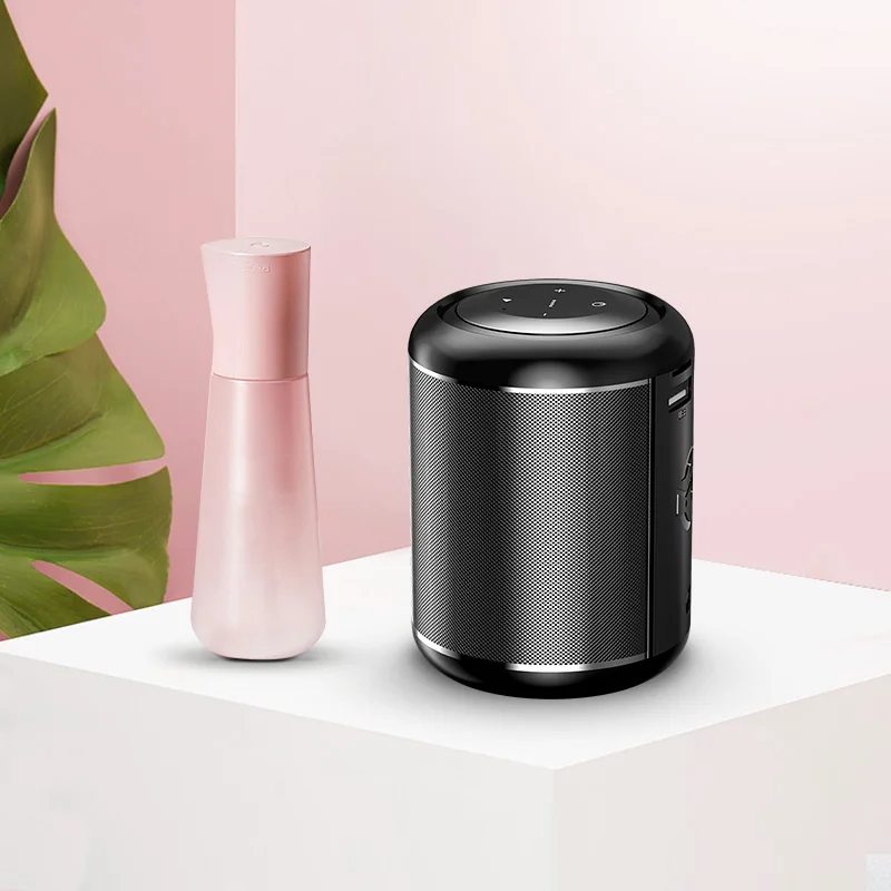 

Wireless Bluetooth 5.0 Portable Speaker 3D Stereo Waterproof Outdoor Long-lasting Battery Life TWS TF Card Noise Reduction