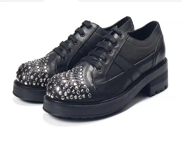 Мужские кожаные туфли на шнуровке черные повседневные деловые с круглым носком и