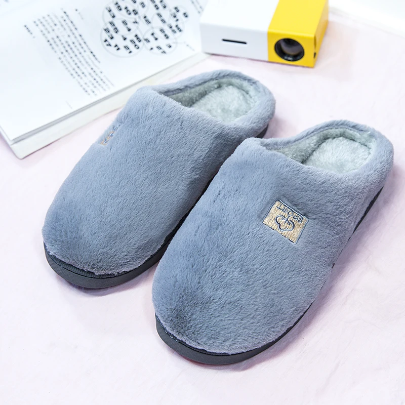 Зимние тапочки женская домашняя обувь нескользящие домашние с мехом теплые