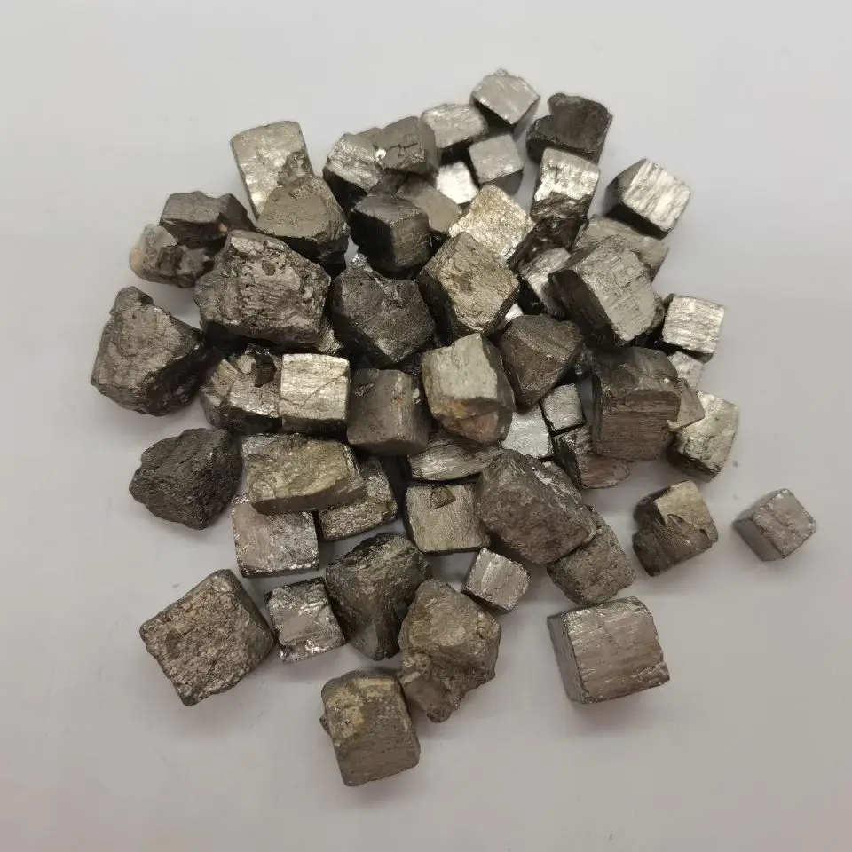 Объемный натуральный халкопирит пирит куб кварцевый - Цена: 882.94