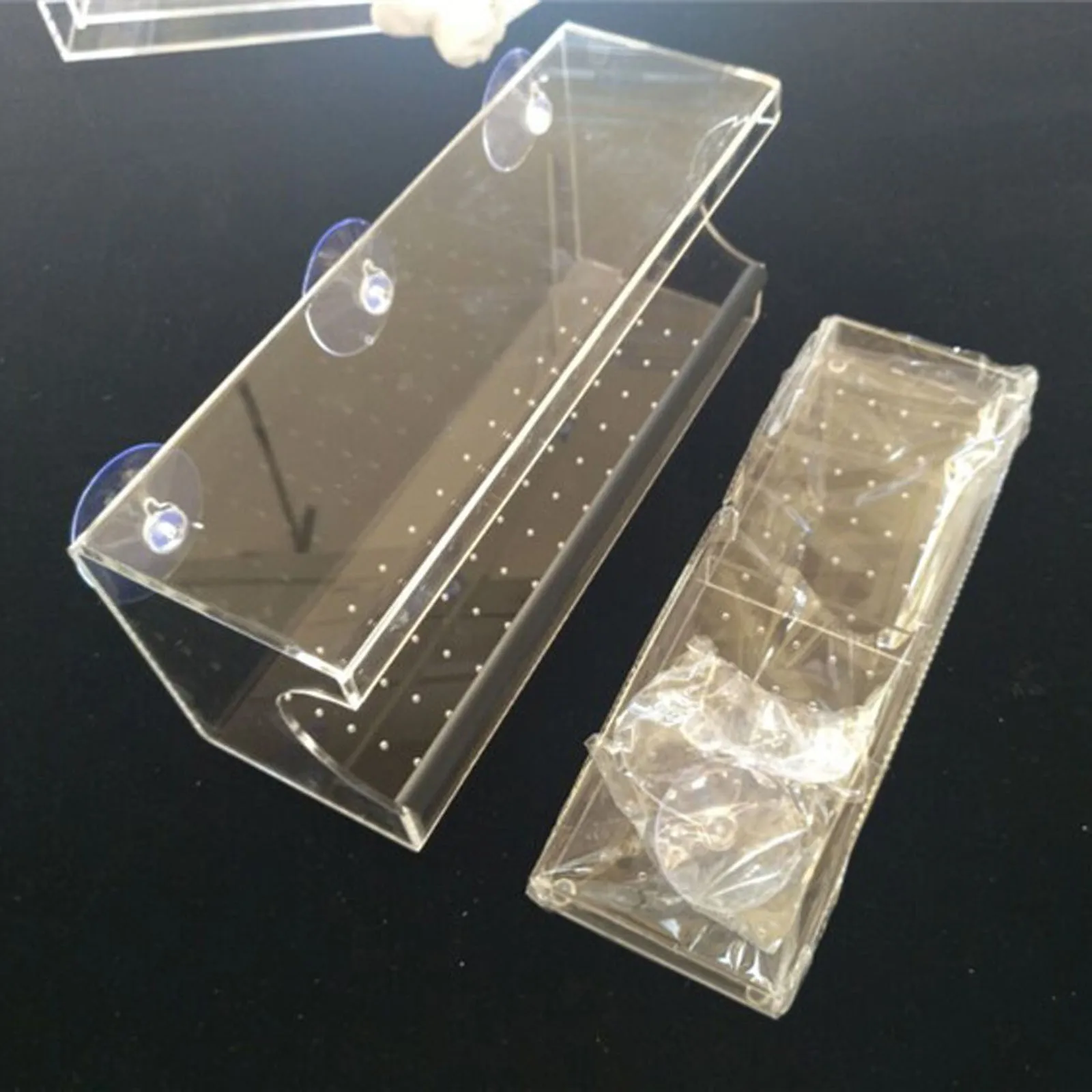 

Garden Bird Feeder Transpant Birds Cage Creative Suction Cup Bird Parrot Feeding Gazebo Hummingbird Feeder Feeding Bird Nest