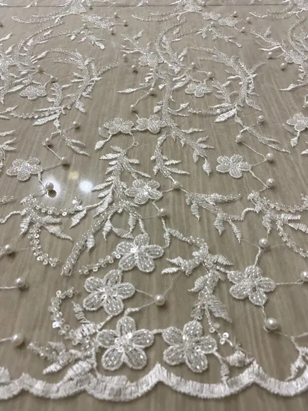 Роскошная кружевная ткань с бисером цвета белого/слоновой кости для свадебных