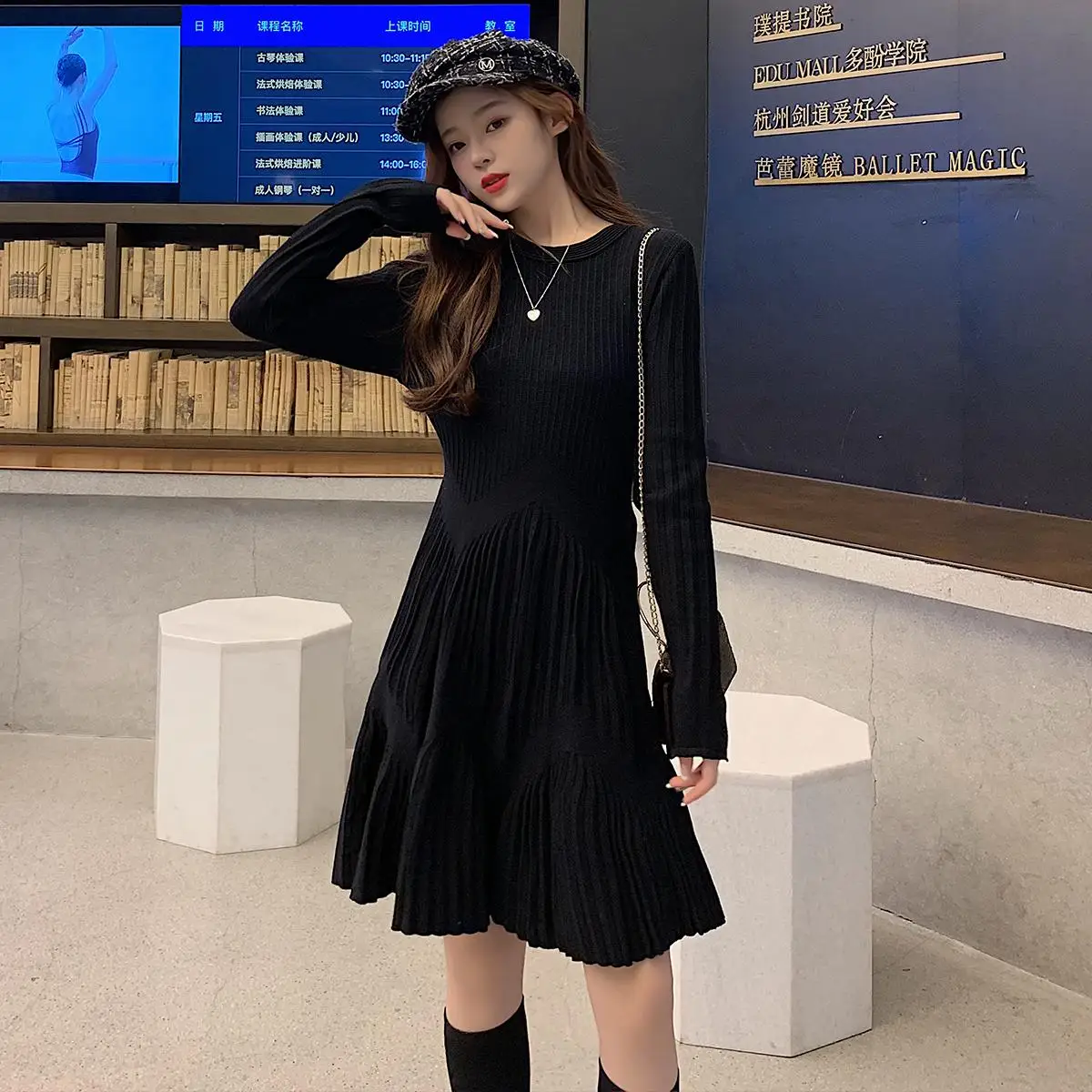 Полосатое Плиссированное мини-платье женское осенне-зимнее свободное