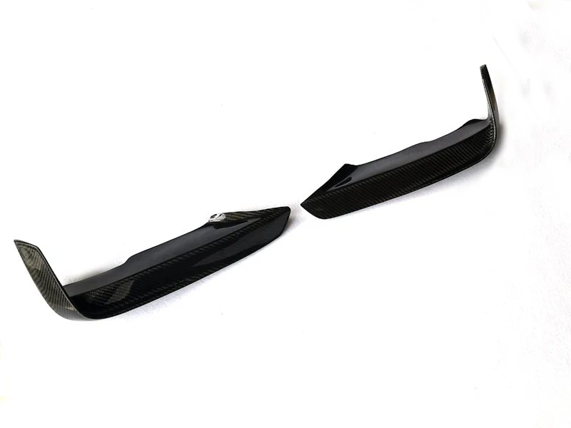 Комплект для тела MAD Style передние разветвители из углеродного волокна бампер