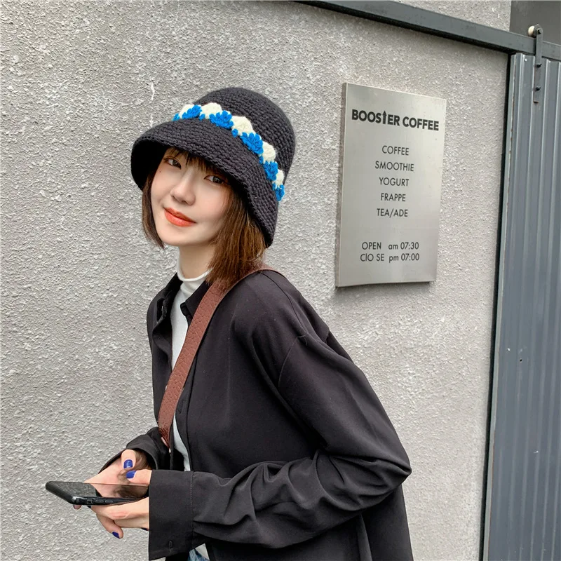 

Autumn and Winter Hand-woven Women Bucket Hat Simple Wild Dome Fisherman Hat Knitted Panama Hat